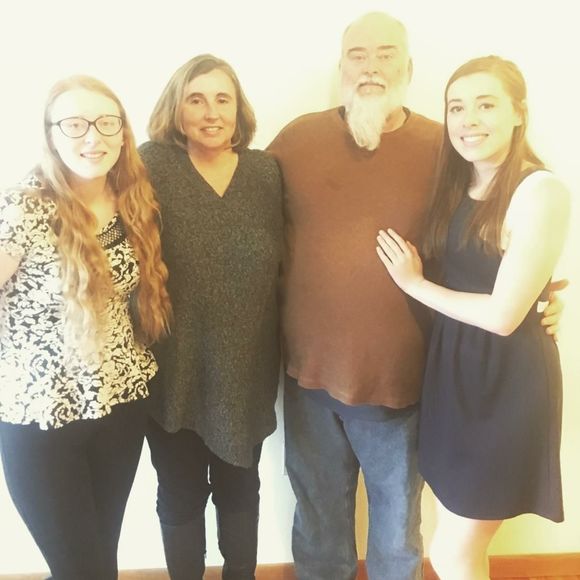 Meet your Posher, Bobbie - Picture 1 of 1